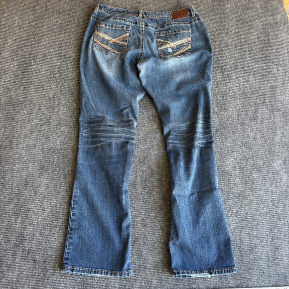 Maurices Womens 11/12 Reg Blue Jeans Sequin Pocket Bootcut Medium Wash Y2K 1840 - Picture 5 of 8